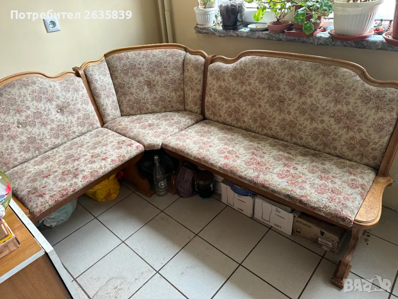 Меко ъглово канапе от "Румънска стилна мебел" за кухня, снимка 1