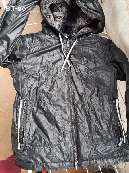 Armani jeans оригинално яке, снимка 1