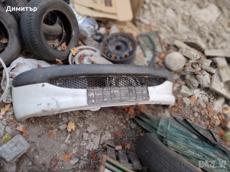 Броня Предна За Пежо 206 2001г / Peugeot 206 2001y, снимка 1