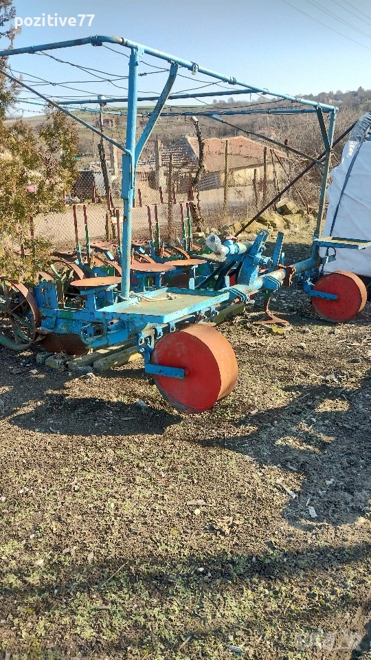 Разсадо -посадъчна машина , снимка 1