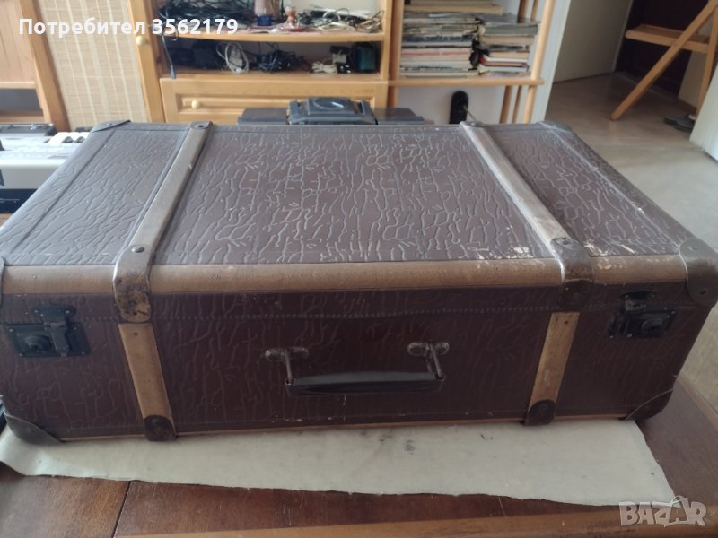 Два стари куфара, снимка 1
