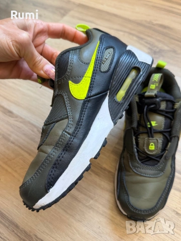 Оригинални юношески маратонки NIKE Air Max 90 Toggle! 34,5 н, снимка 3 - Детски маратонки - 52179924