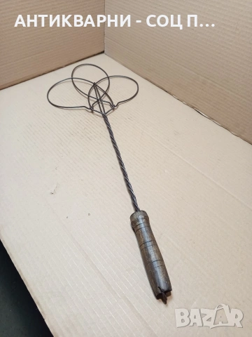 Соц Стара Тупалка За Килими НОМЕР 102.