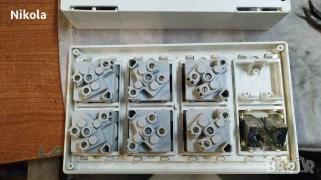Модулен ел. панел за контакти Legrand Mosaik розетки 6 и 8бр Cimabox, снимка 14 - Ключове, контакти, щепсели - 44424866