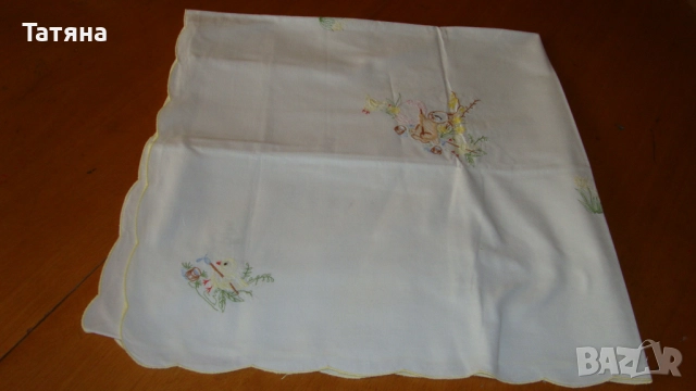 ПОКРИВКИ  за маса  --БРОДЕРИИ И АПЛИКАЦИИ, снимка 18 - Декорация за дома - 51709723