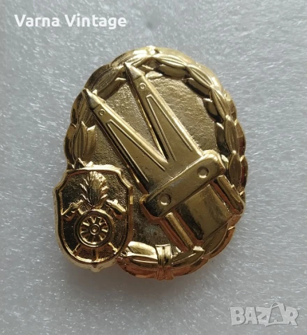 Значка за постижения на пожарната служба на Бавария THL златен цвят. Германия.