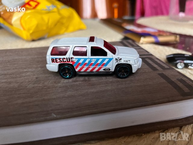 Hot wheels Chevy, снимка 3 - Колекции - 42343761