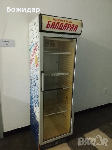 витрина, снимка 1