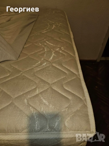 Еднолицев матрак , снимка 2 - Матраци - 52443819