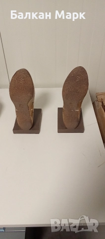 Мраморна статуетка / калъп за обувки – 2 броя,с дефект , снимка 3 - Статуетки - 52582817