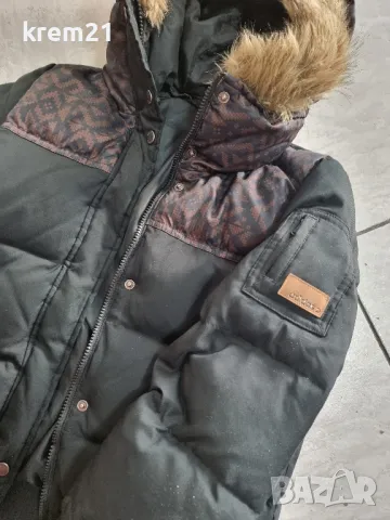 Adidas NEo дамско пухено яке м, снимка 2 - Якета - 48244776