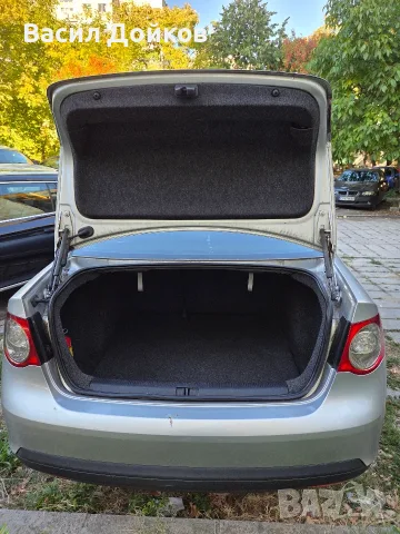 Vw Jetta V 1.9, 105Hp, снимка 6 - Автомобили и джипове - 56484350