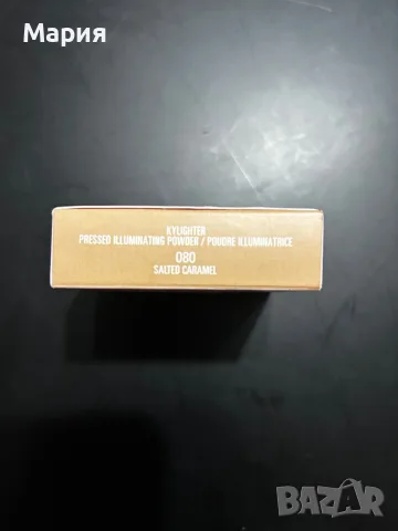 KYLIE COSMETICS KYLIGHTER ILLUMINATING POWDER ХАЙЛАЙТЕР, снимка 5 - Декоративна козметика - 56216032