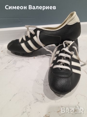 Ретро футболни обувки-бутонки, снимка 1 - Футбол - 42747541