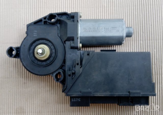 машинка с управление за ел. стъкла- Audi A4 Seat Exeo, снимка 3 - Части - 37045187