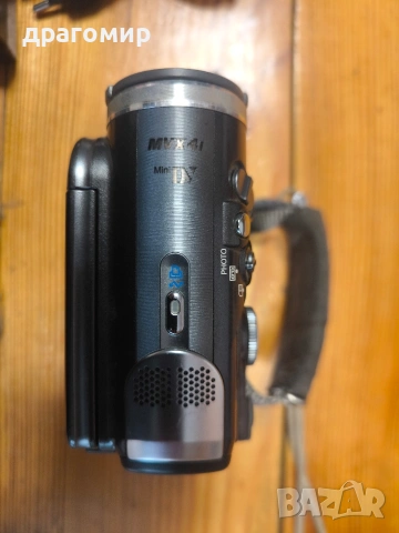 Canon MVX4i Mini DV видеокамера , снимка 6 - Камери - 54200576