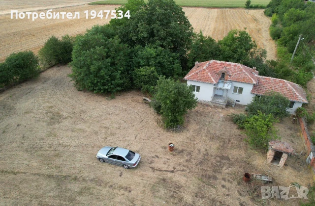 Продава се къща с голям двор и невероятна гледка в с. Русаля, обл. Велико Търново, снимка 4 - Къщи - 50580431