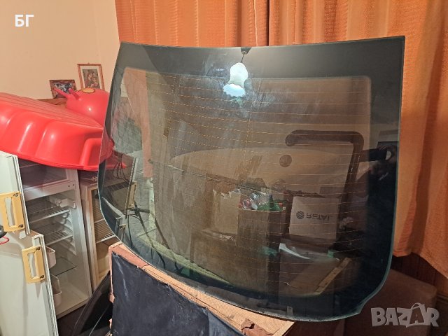 Задно стъкло за Мерцедес CLK W 209 С подгрев.