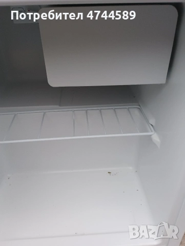 Хладилник с камера, снимка 3 - Хладилници - 54000752
