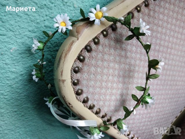 Нежно Венче за глава с маргаритки Венец за глава с цветя Венче за коса с бели цветя Венец за коса, снимка 5 - Аксесоари за коса - 40303458