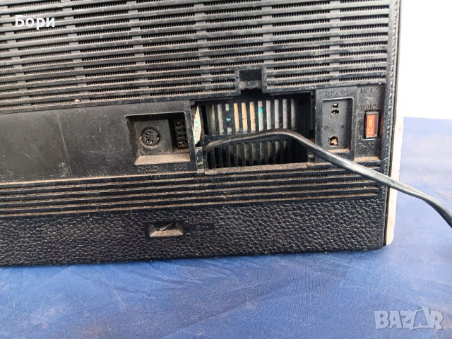 GRUNDIG SATELLIT 2100, снимка 10 - Радиокасетофони, транзистори - 44586323