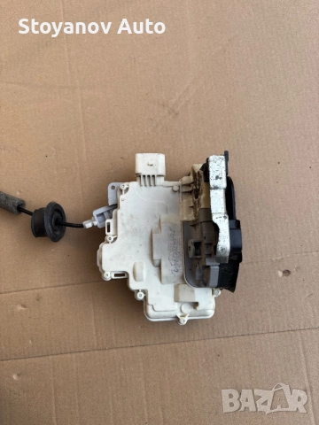 Брава предна дясна врата AUDI A6 S6 C7 4G 2011-2018 A046879, снимка 2 - Части - 49641941