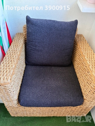 Ратанов фотьойл -обемен и масивен 