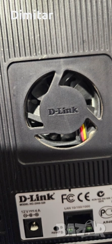 NAS D-Link DNS-320, снимка 17 - Външни хард дискове - 54301431
