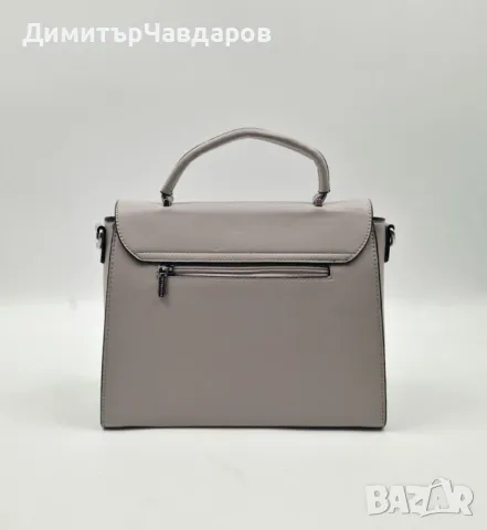 Стилна дамска чанта с капак и флорална бродерия, снимка 6 - Чанти - 50108271