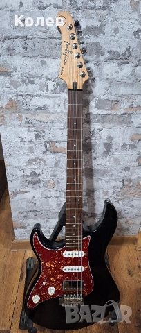 За лява ръка Yamaha Pacifica