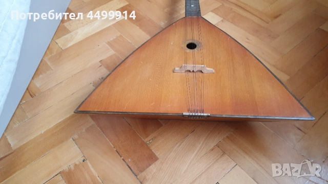 Струнен музикален инструмент-Балалайка, снимка 5 - Струнни инструменти - 53098560