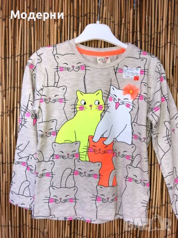 Блуза с котенца