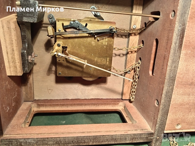 Германски стенен часовник Hermle, снимка 7 - Антикварни и старинни предмети - 52688070