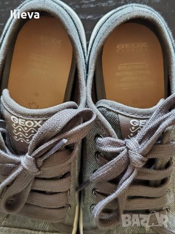 Geox детски гуменки, снимка 3 - Детски маратонки - 39991125