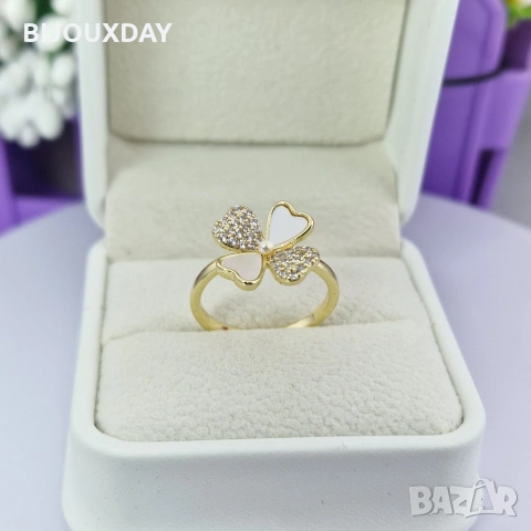 регулиращ се пръстен четирилистна детелина от медицинска стомана с 18 карата златно покритие 