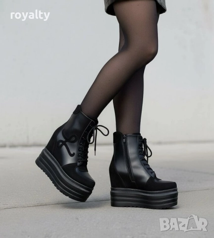 Боти на платформа - черна кожа и велур, снимка 2 - Дамски боти - 52464167