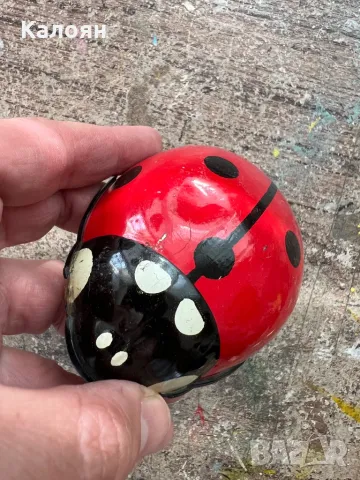 Метална играчка калинка от Чехословакия 