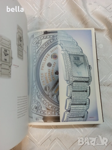 Луксозен каталог на часовници Patek Philippe Geneve Collection 2010-2011 гланцирани  235 страници, снимка 8 - Антикварни и старинни предмети - 51617138