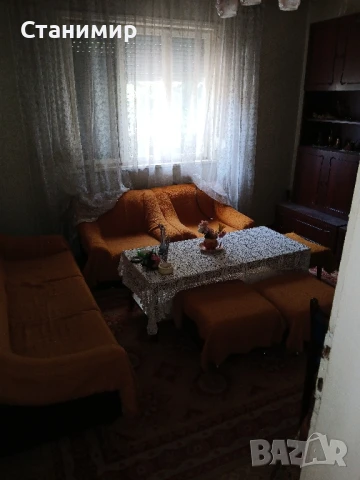 Продавам къща, снимка 4 - Къщи - 50970864