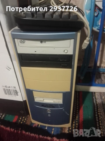 Продавам стар компютър , снимка 4 - Работни компютри - 51213272
