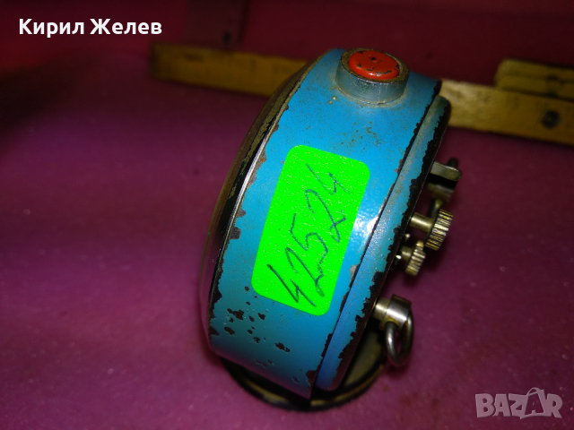 SLAVA MADE in USSR Стар КОЛЕКЦИОНЕРСКИ РУСКИ БУДИЛНИК МЕХАНИЧЕН НАСТОЛЕН ЧАСОВНИК СЛАВА СССР 42524, снимка 2 - Антикварни и старинни предмети - 44534414