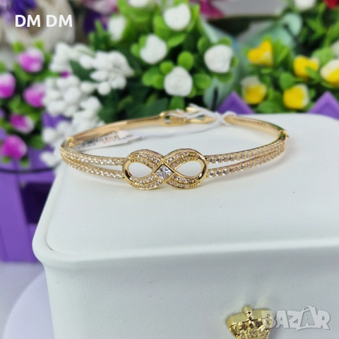 Дамска позлатена гривна „Безкрайна любов“