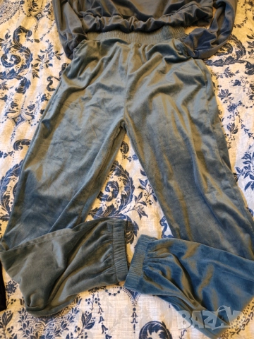 Два комплекта домашни екипи и тениска, снимка 4 - Комплекти - 51723015