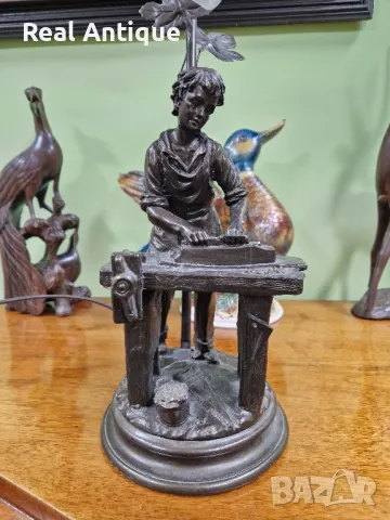 Прекрасна антикварна настолна фигурална лампа , снимка 8 - Настолни лампи - 49103689