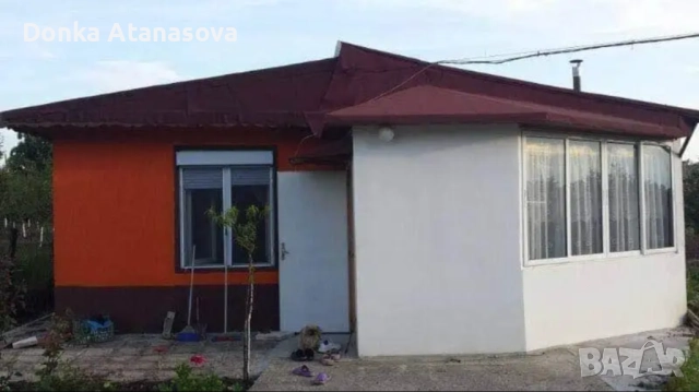 Къща в село Роза 