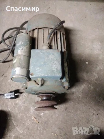 Ел двигател монофазен 1,5 kw на 2900об , снимка 2 - Електродвигатели - 56154934