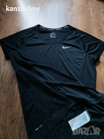 Nike Dry Miler - страхотна дамска тениска КАТО НОВА L, снимка 5 - Тениски - 50449620