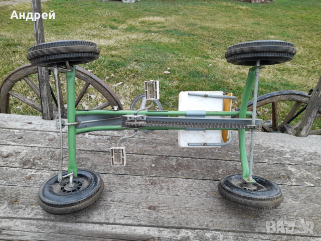 Стара Детска кола с педали, снимка 6 - Антикварни и старинни предмети - 44657861