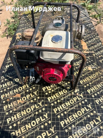 Бензинова моторна помпа Honda , снимка 2 - Водни помпи - 50720846