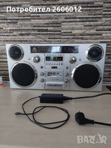Касетофон , снимка 2 - Радиокасетофони, транзистори - 54173677